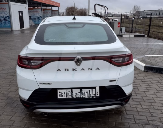 Renault Arkana (2)