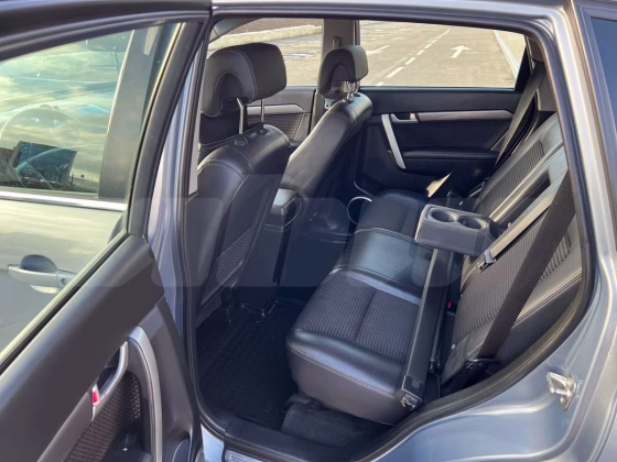 Chevrolet Captiva (7)