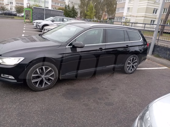 Volkswagen Passat (3)