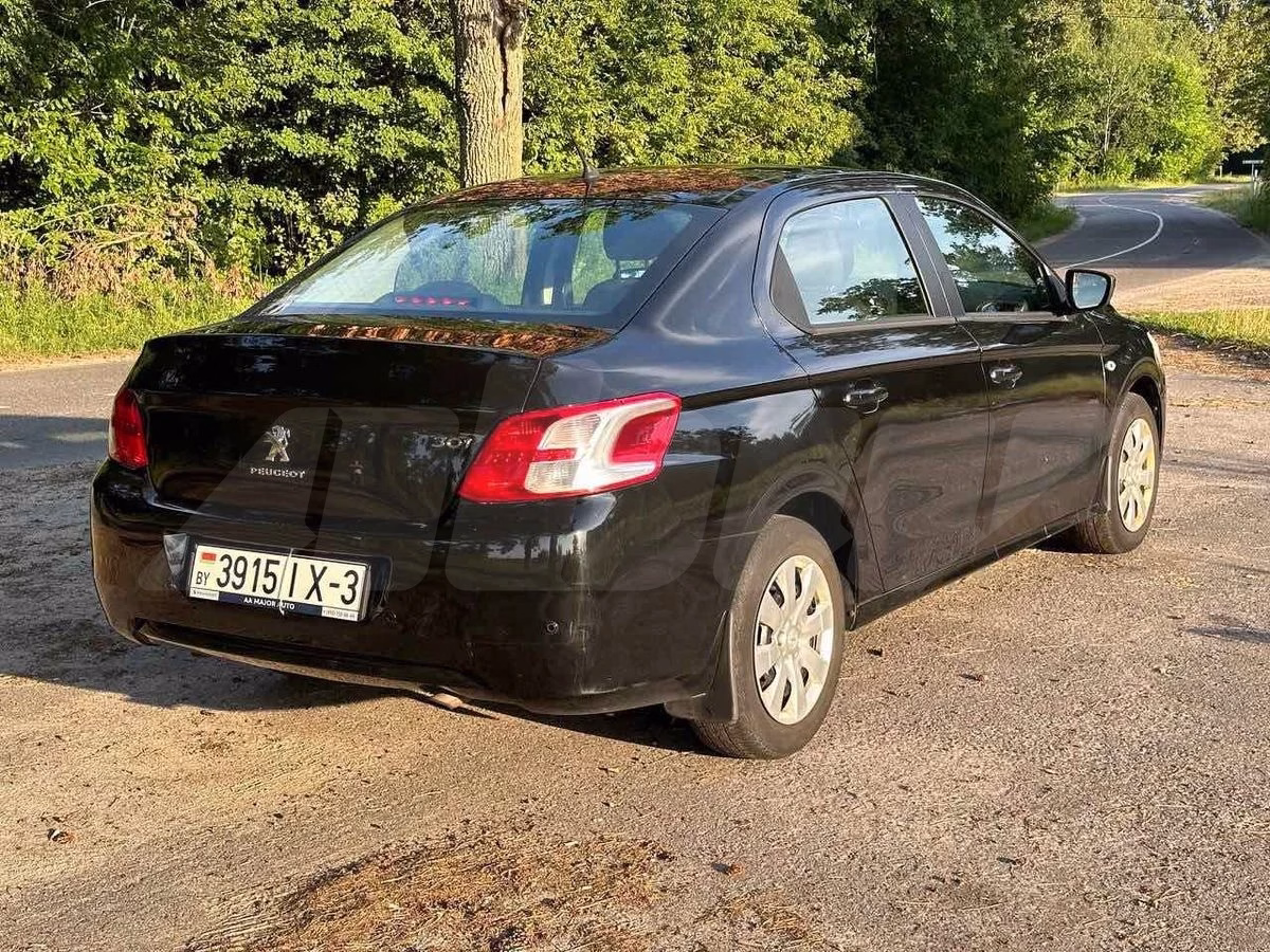 Peugeot 301
