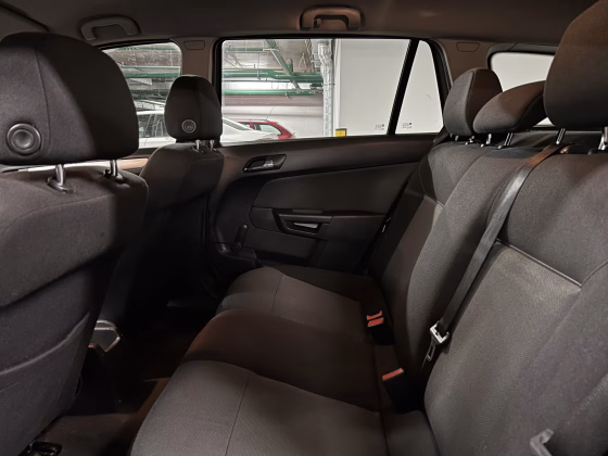 Opel Astra (10)