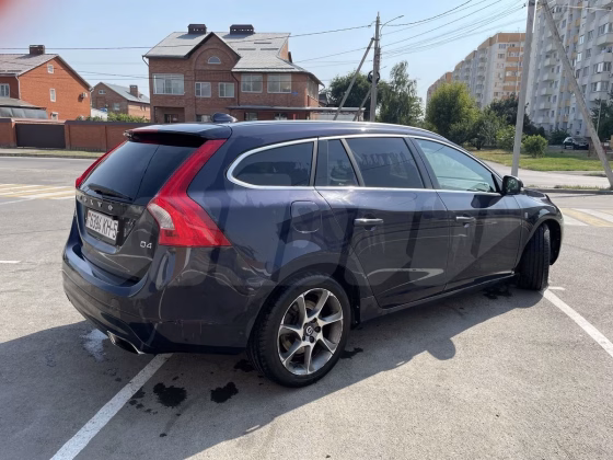 Volvo V60 (5)