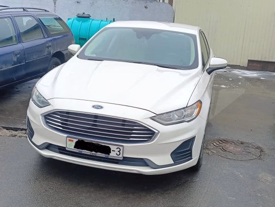 Ford Fusion (1)