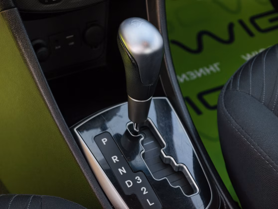 Hyundai Solaris / Accent (18)