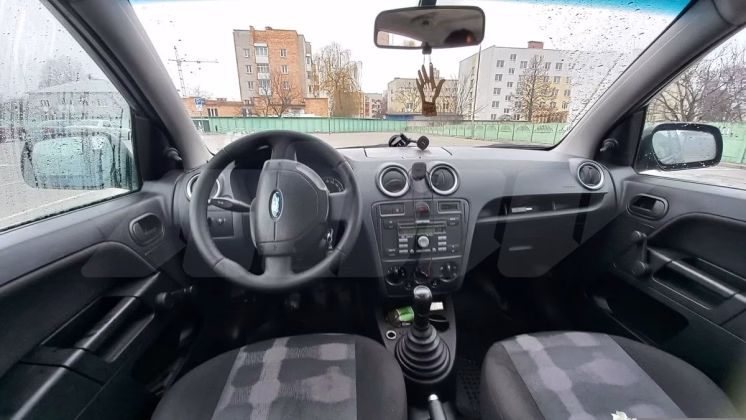 Ford Fusion (10)