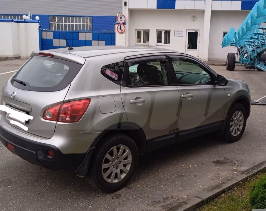 Nissan Qashqai (2)