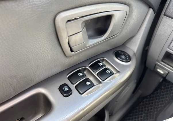 Kia Carens (17)
