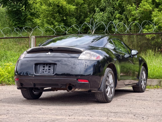 Mitsubishi Eclipse (6)