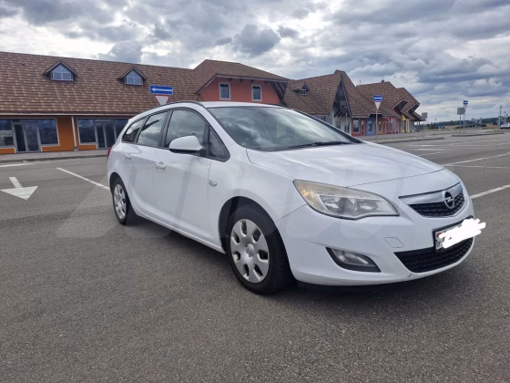Opel Astra (1)