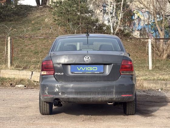 Volkswagen Polo (3)