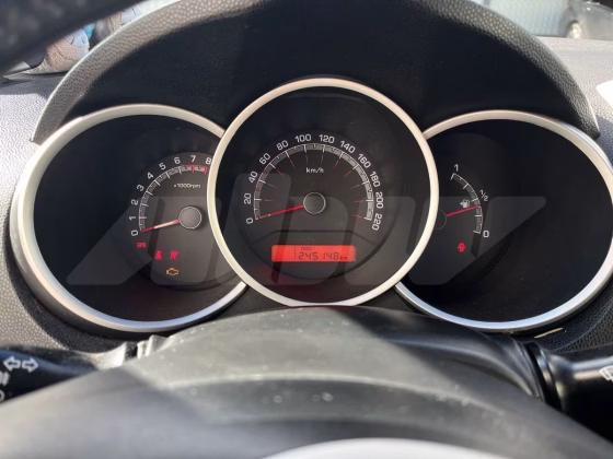 Kia Venga (11)