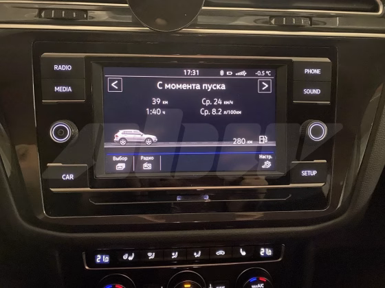 Volkswagen Tiguan (13)
