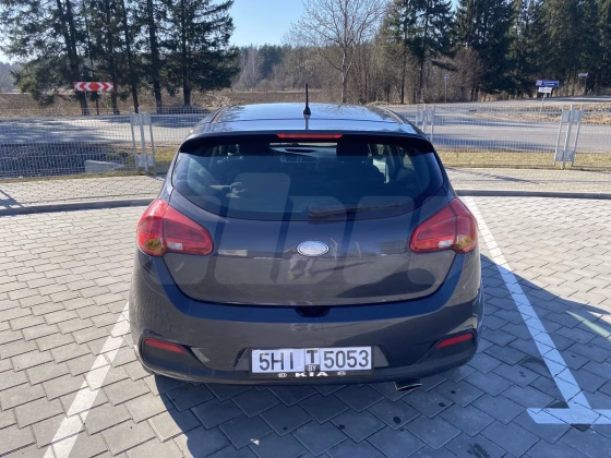 Kia Ceed (4)