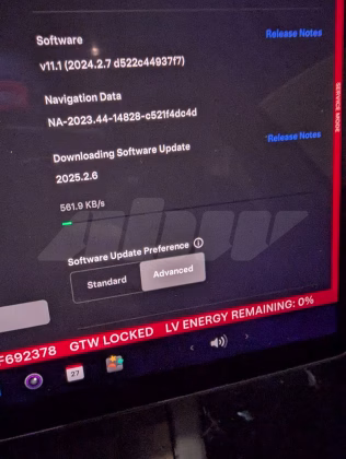 Tesla Model 3 (11)