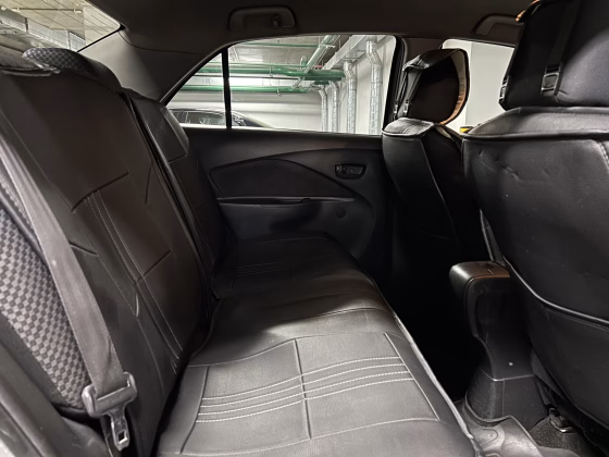 Toyota Yaris (11)