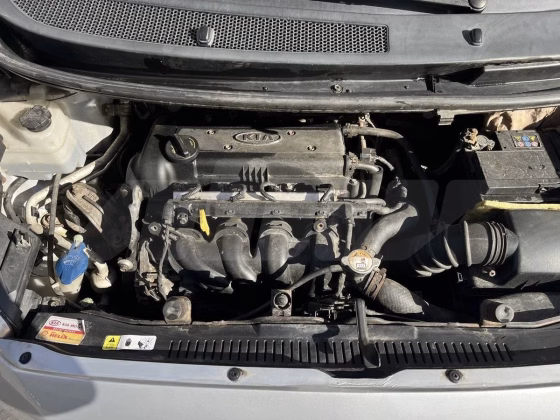Kia Venga (12)