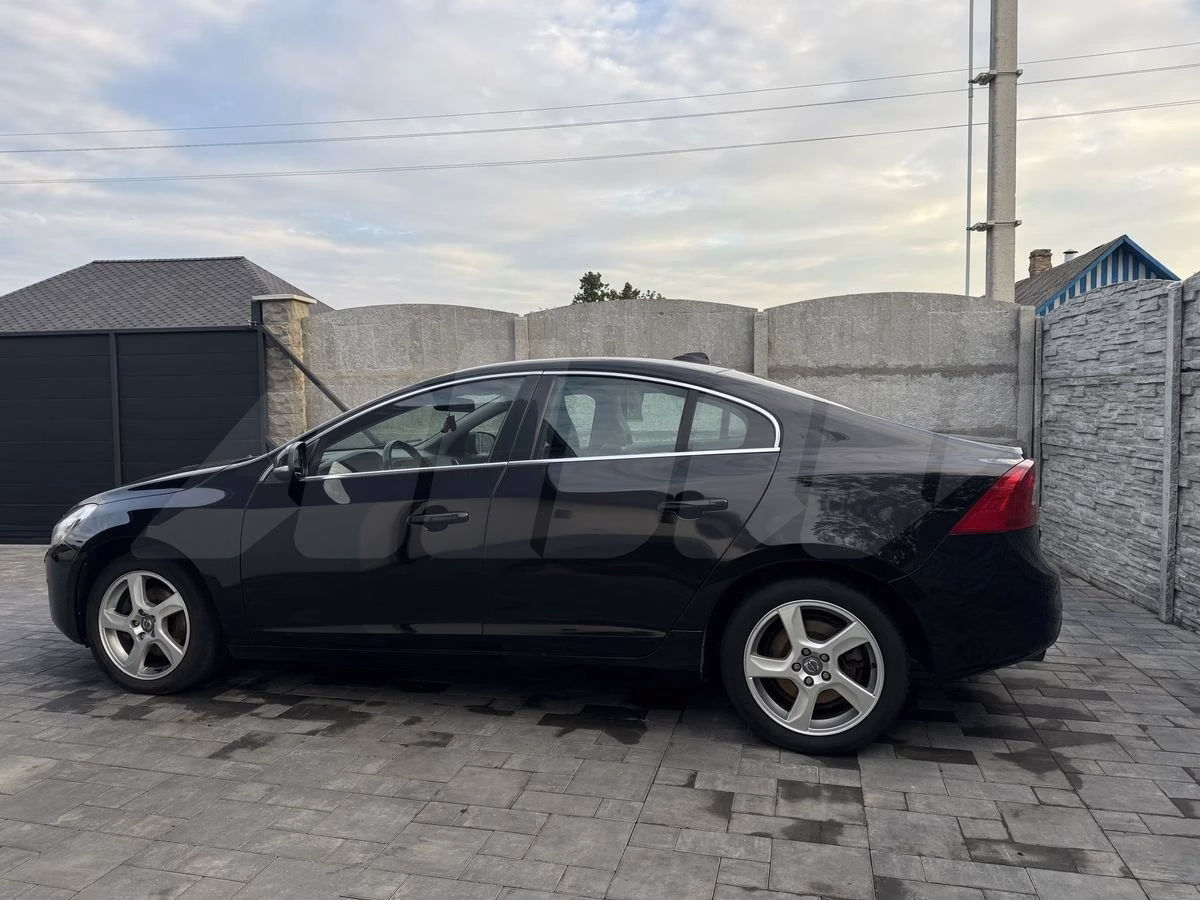 Volvo S60