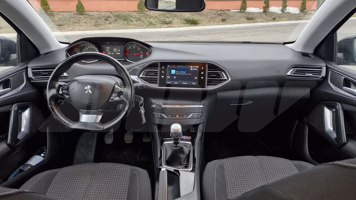 Peugeot 308