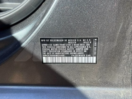 Volkswagen Jetta (19)