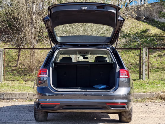 Volkswagen Passat (7)