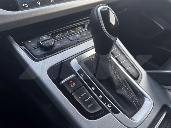 Geely Atlas (13)