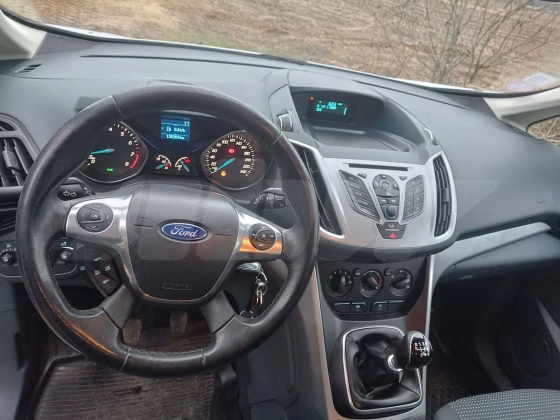 Ford C-Max (7)