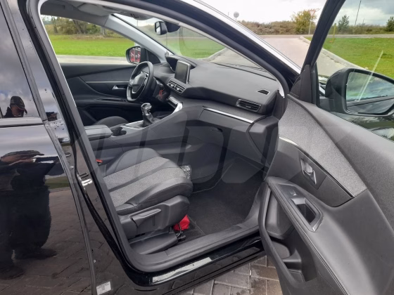 Peugeot 5008 (14)