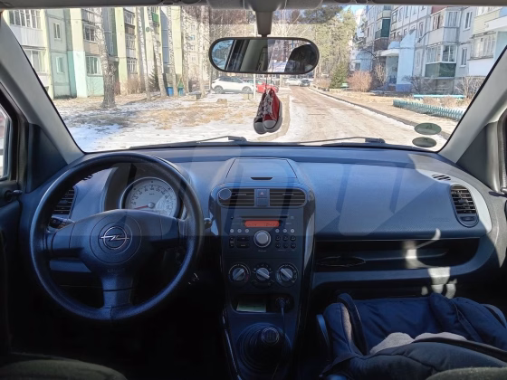 Opel Agila (4)