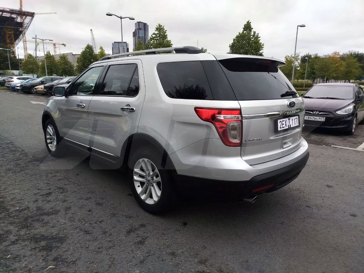 Ford Explorer
