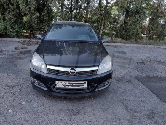 Opel Astra (2)