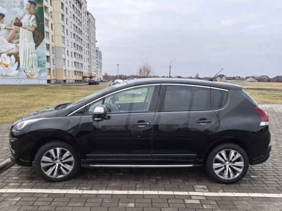 Peugeot 3008 (2)