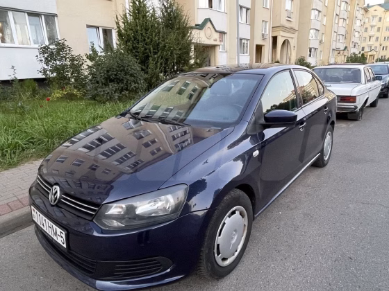 Volkswagen Polo (1)