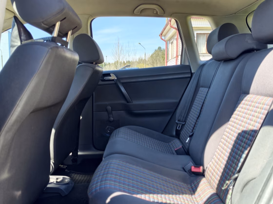 Volkswagen Polo (10)