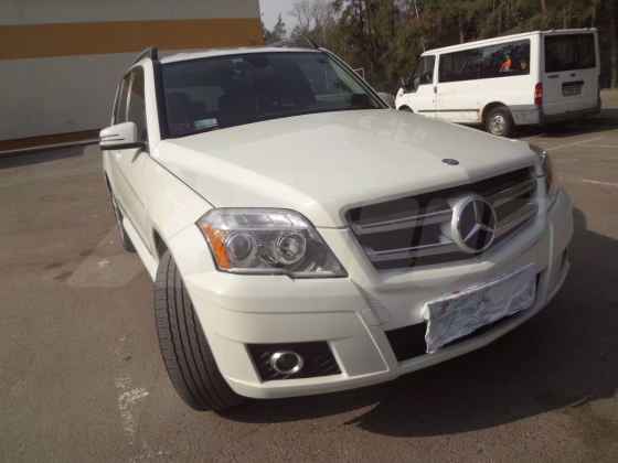 Mercedes-Benz GLK 350 (2)