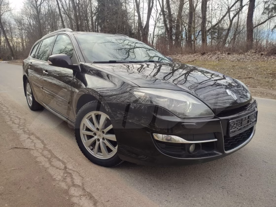 Renault Laguna (11)
