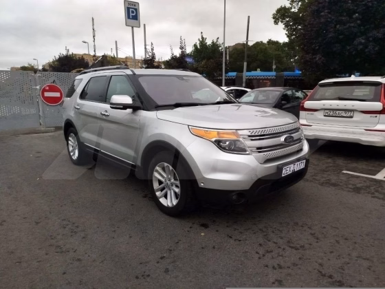 Ford Explorer