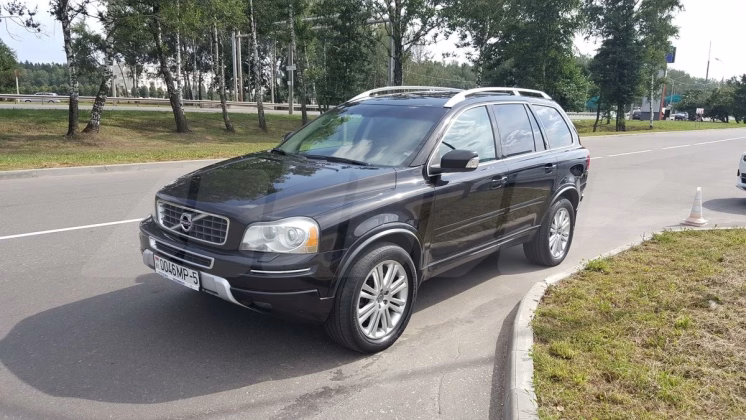 Volvo XC90 (5)