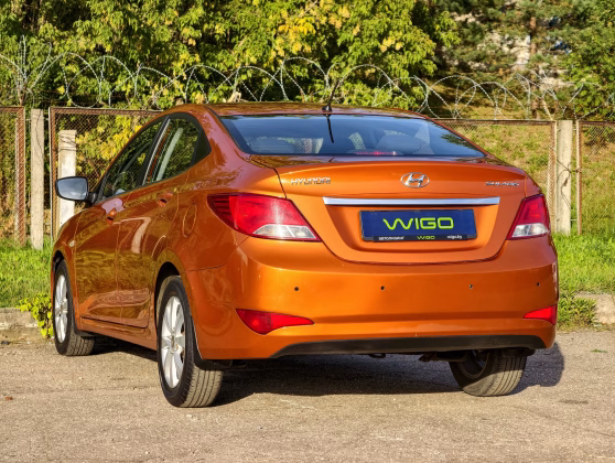 Hyundai Solaris / Accent (4)