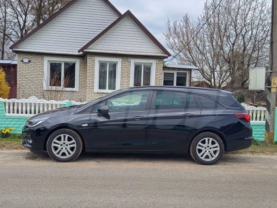 Opel Astra (2)