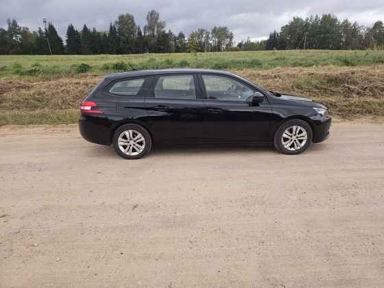 Peugeot 308 (5)