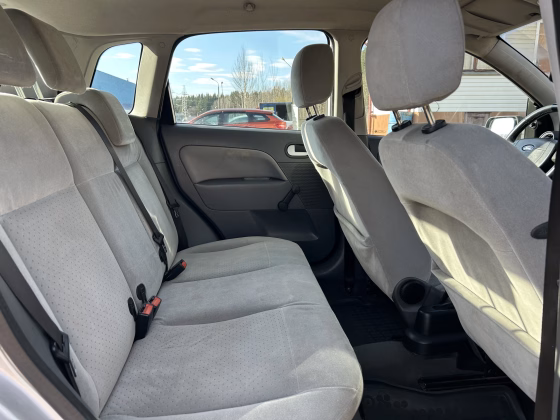 Ford Fiesta (10)