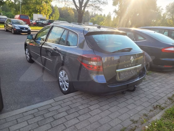 Renault Laguna (11)