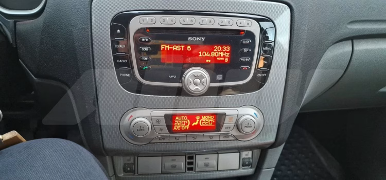 Ford Focus (10)