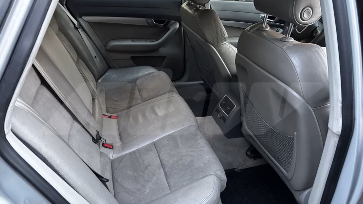 Audi A6 (8)