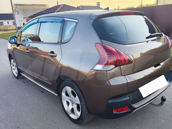 Peugeot 3008 (2)