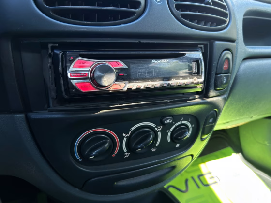 Renault Megane (16)