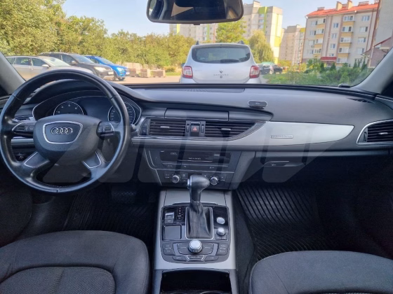 Audi A6 (3)