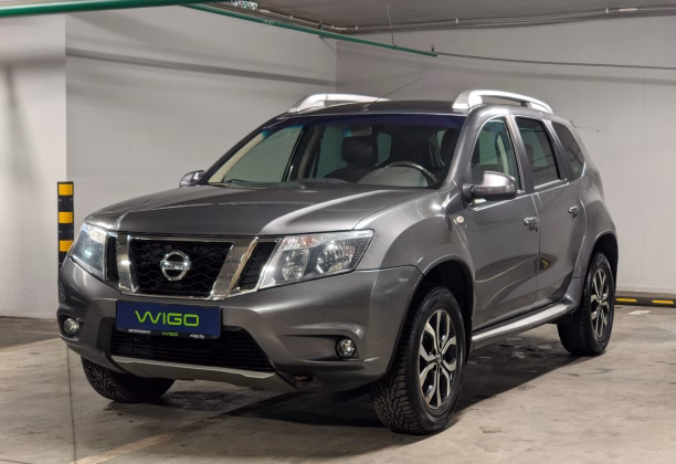 Nissan Terrano (3)