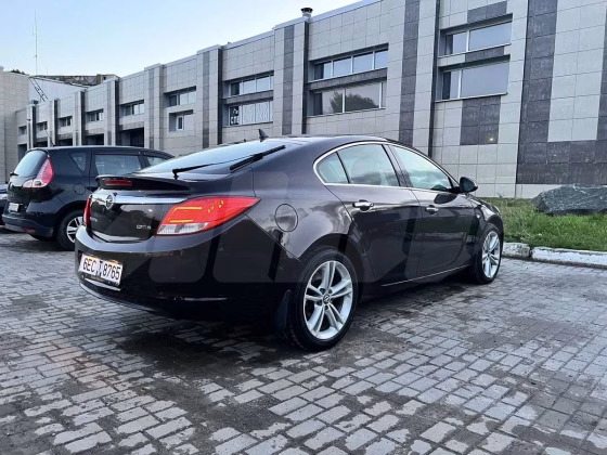 Opel Insignia (3)