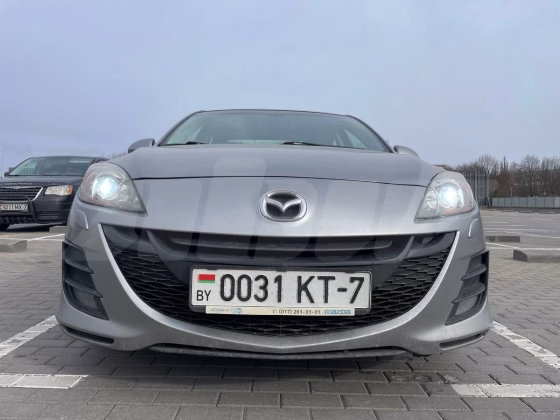 Mazda 3 (2)